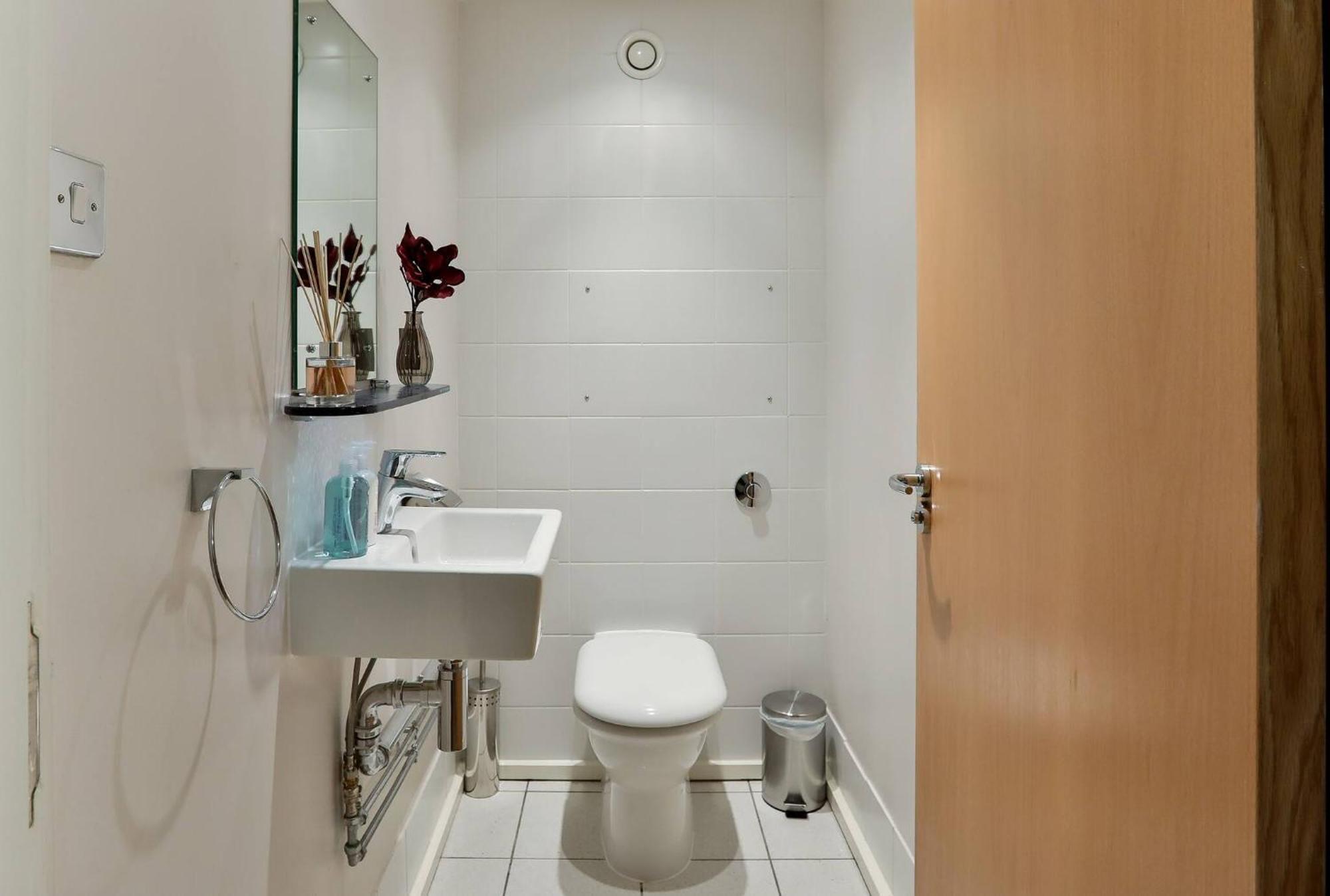 Wild Roses Serviced Apartments - Excel Warehouse 1 ロンドン エクステリア 写真