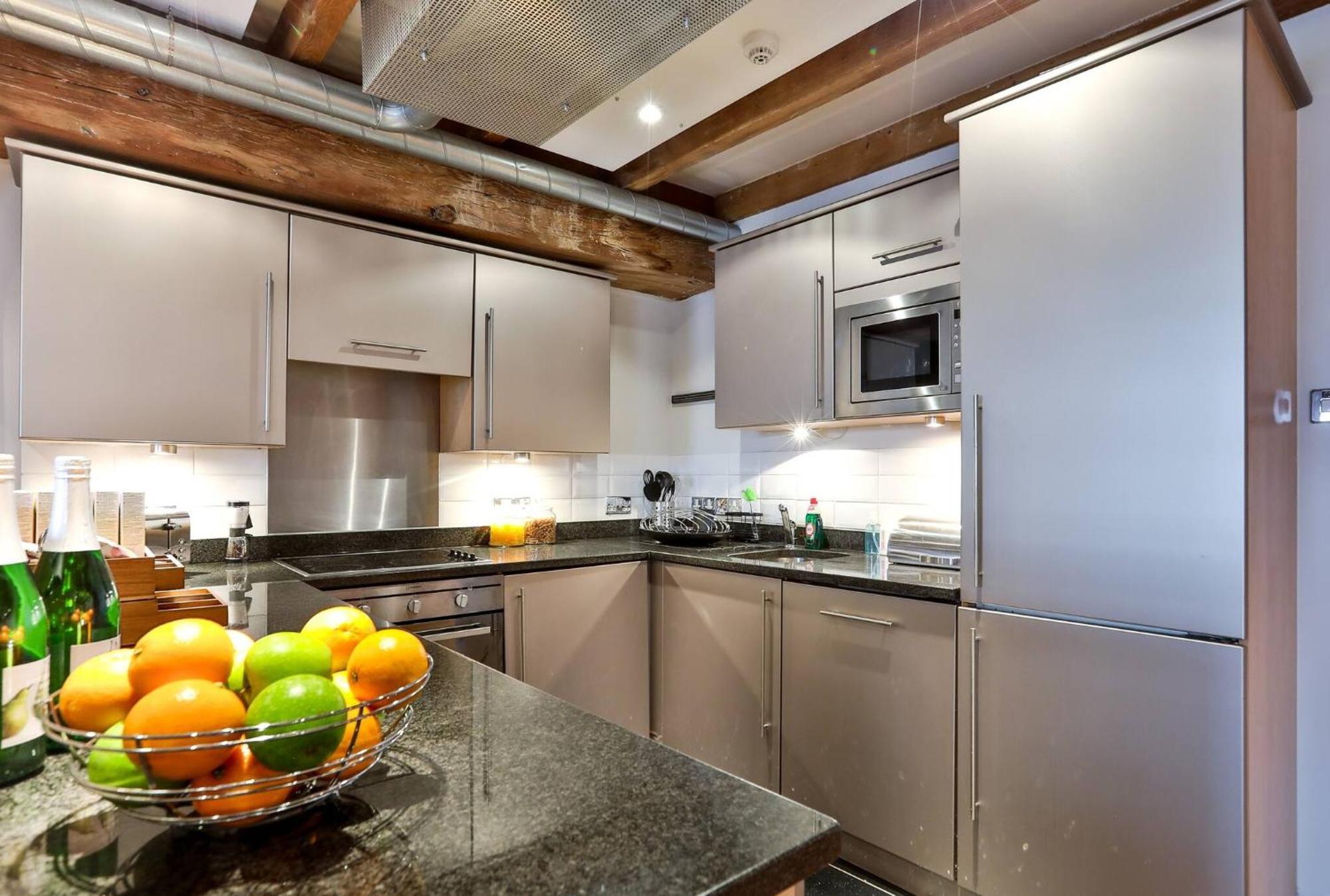 Wild Roses Serviced Apartments - Excel Warehouse 1 ロンドン エクステリア 写真