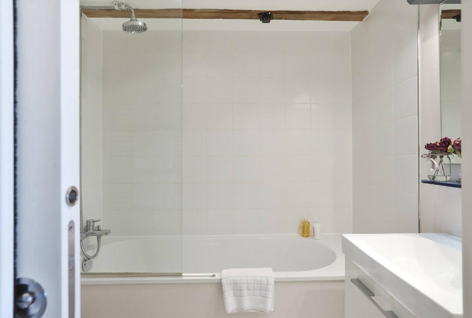 Wild Roses Serviced Apartments - Excel Warehouse 1 ロンドン エクステリア 写真