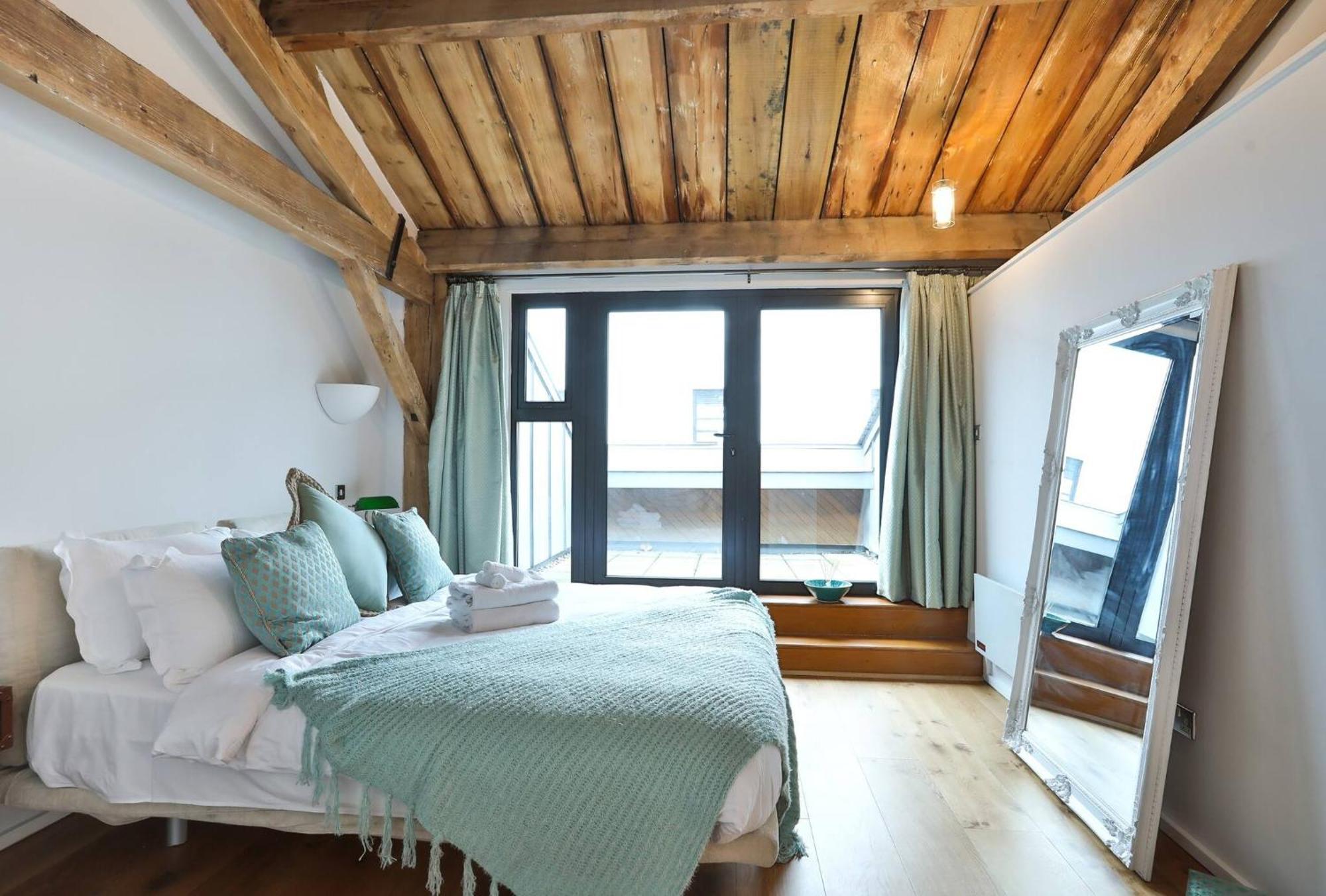 Wild Roses Serviced Apartments - Excel Warehouse 1 ロンドン エクステリア 写真